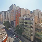 Moderno Sala E Quarto No Posto 4 Em Copa